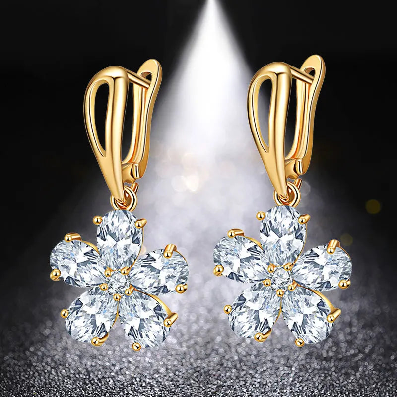 Elegante Blumen - Ohrringe - zeitlos und elegant