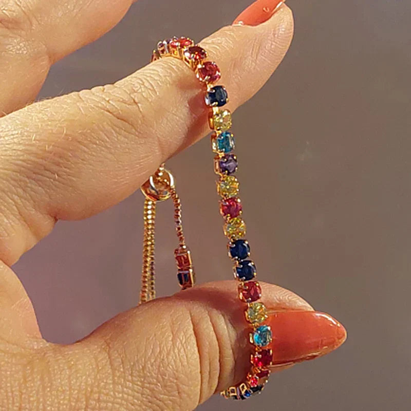 Elegante Armkette/ Armband in Roségold mit farbenfrohen Steinen
