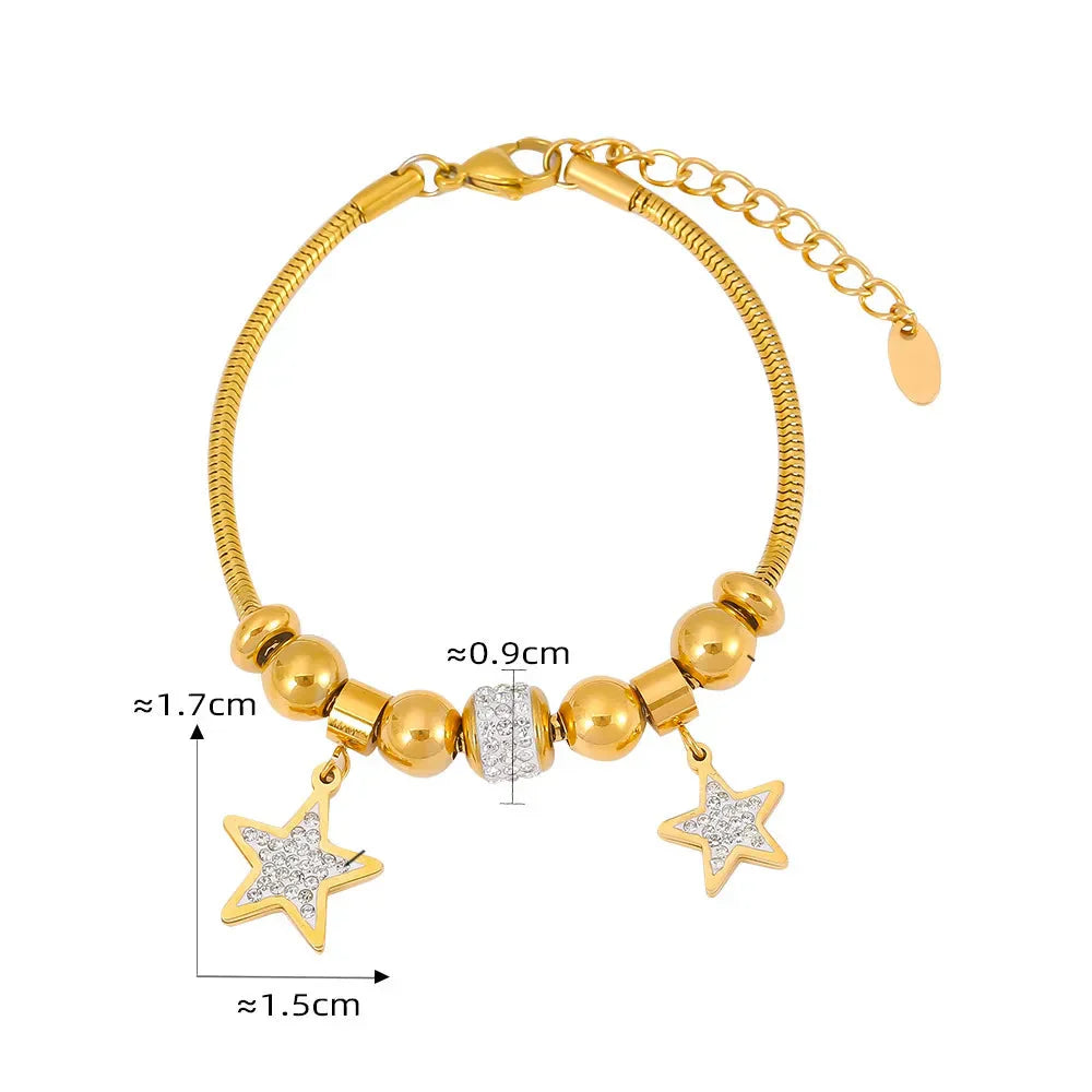 Wunderschönes Bettelarmband/Armkette, mit verschiedenen Charms
