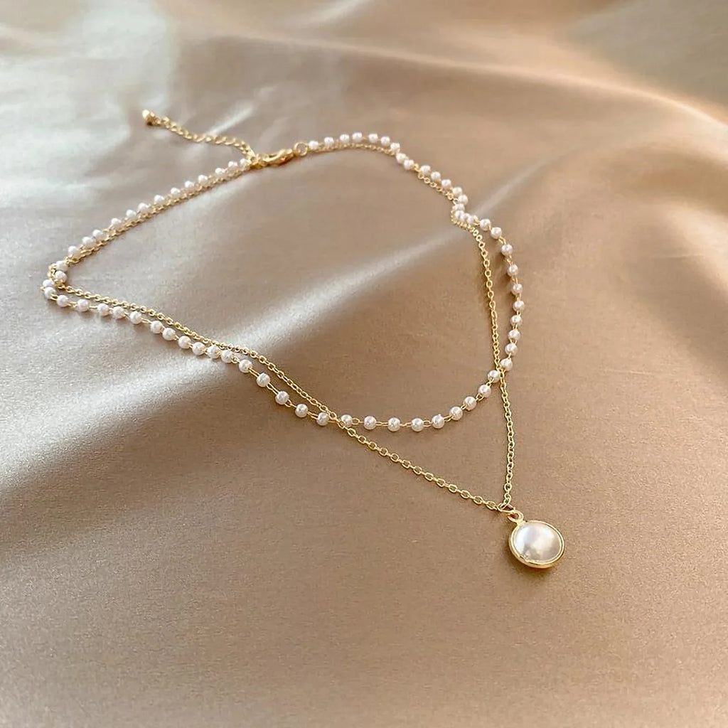 Elegante doppelreihige Perlenkette, zeitlos und elegant