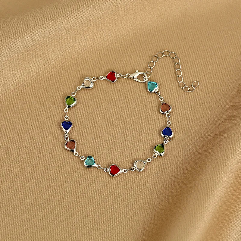 Elegante Armkette/ Armband mit Steinen und Perlen, verschiedene Modelle