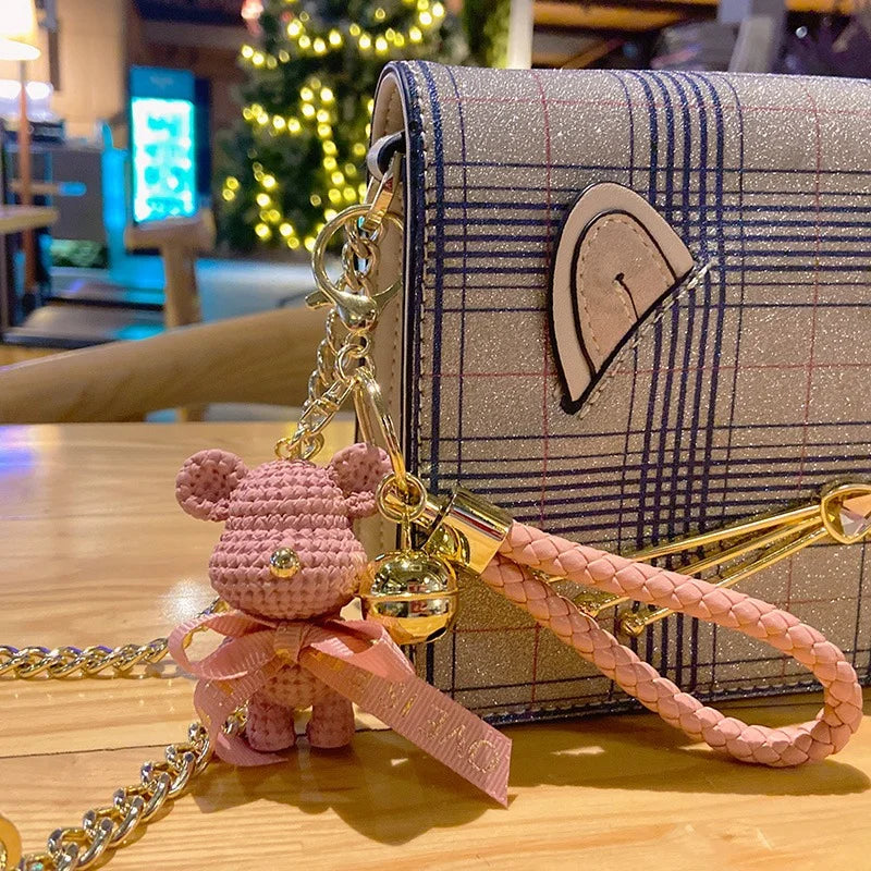 Niedlicher Taschenanhänger, Accessoire in Gold mit Teddybär-Anhänger