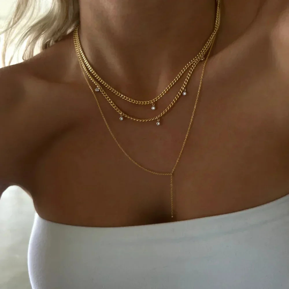 Bohemian Halsketten mit verschiedenen Anhängern in Gold