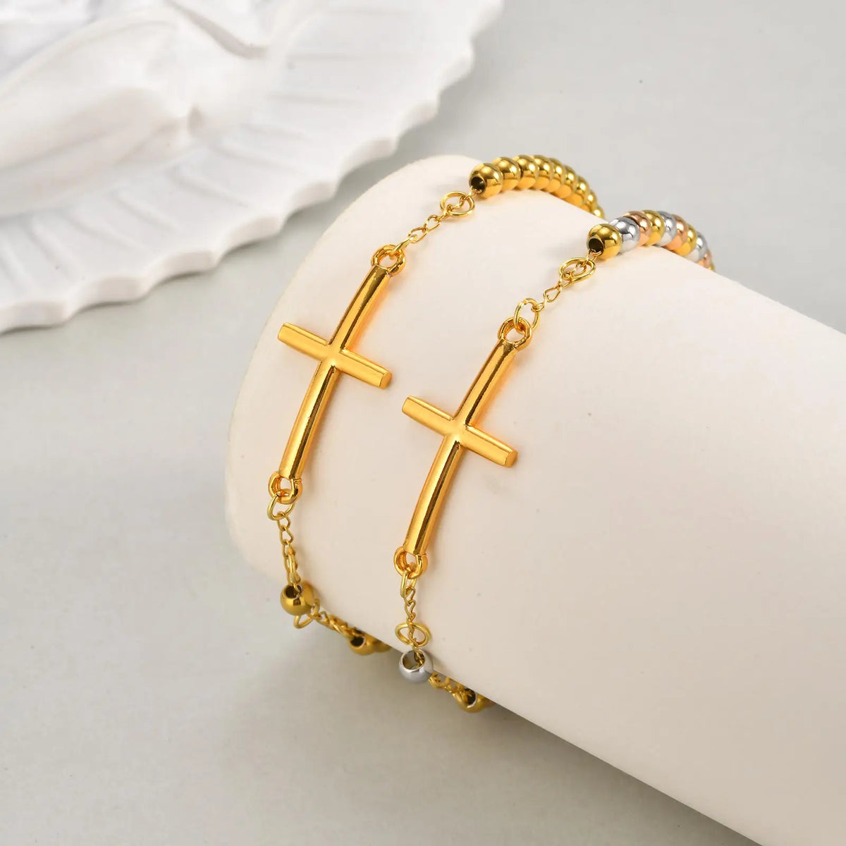 Elegante Armkette/ Armband in Gold, mit verschiedenen Motiven