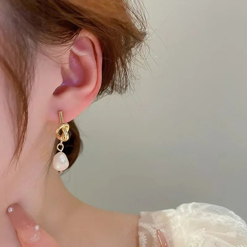 Elegante Perlenohrringe