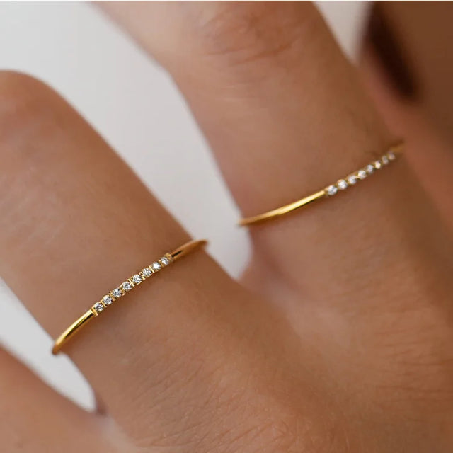 Eleganter, schmaler Ring