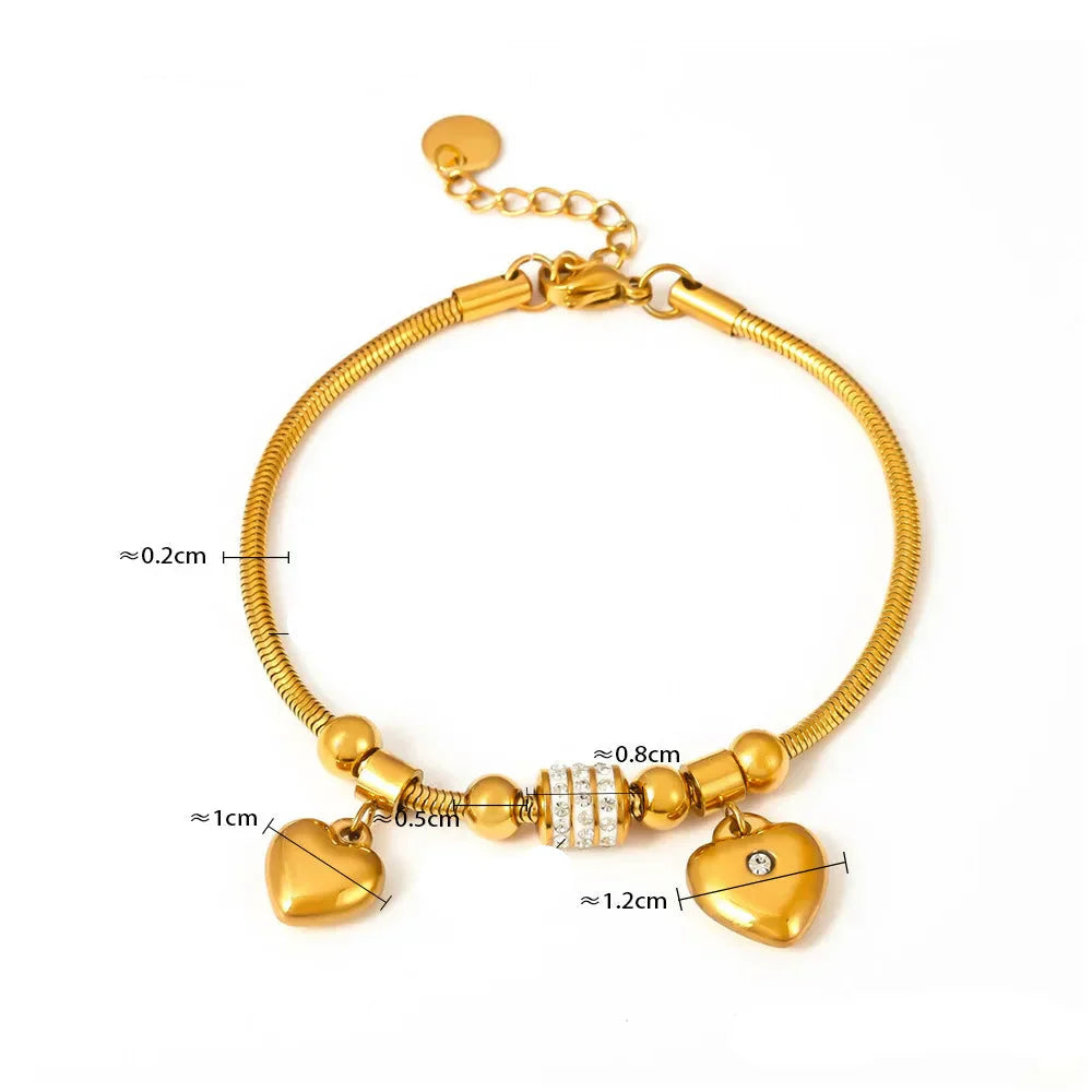 Wunderschönes Bettelarmband/Armkette, mit verschiedenen Charms