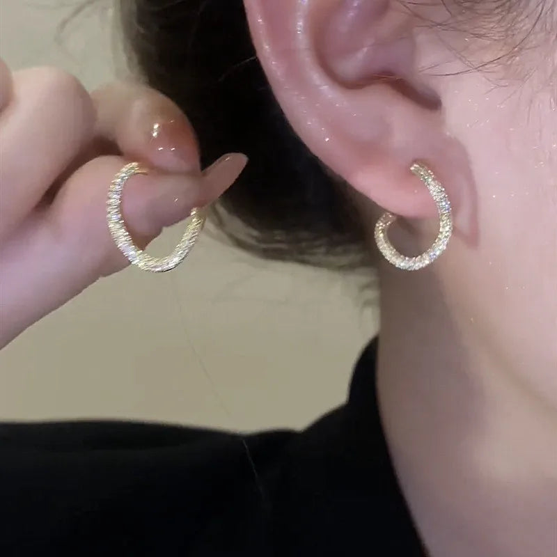 Elegante Creolen Ohrringe, verschiedene Modelle