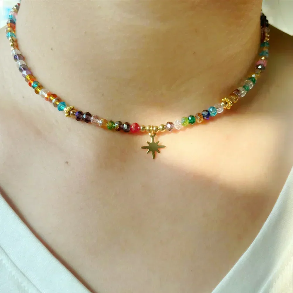Boho Halsketten mit verschiedenen Anhängern in Gold