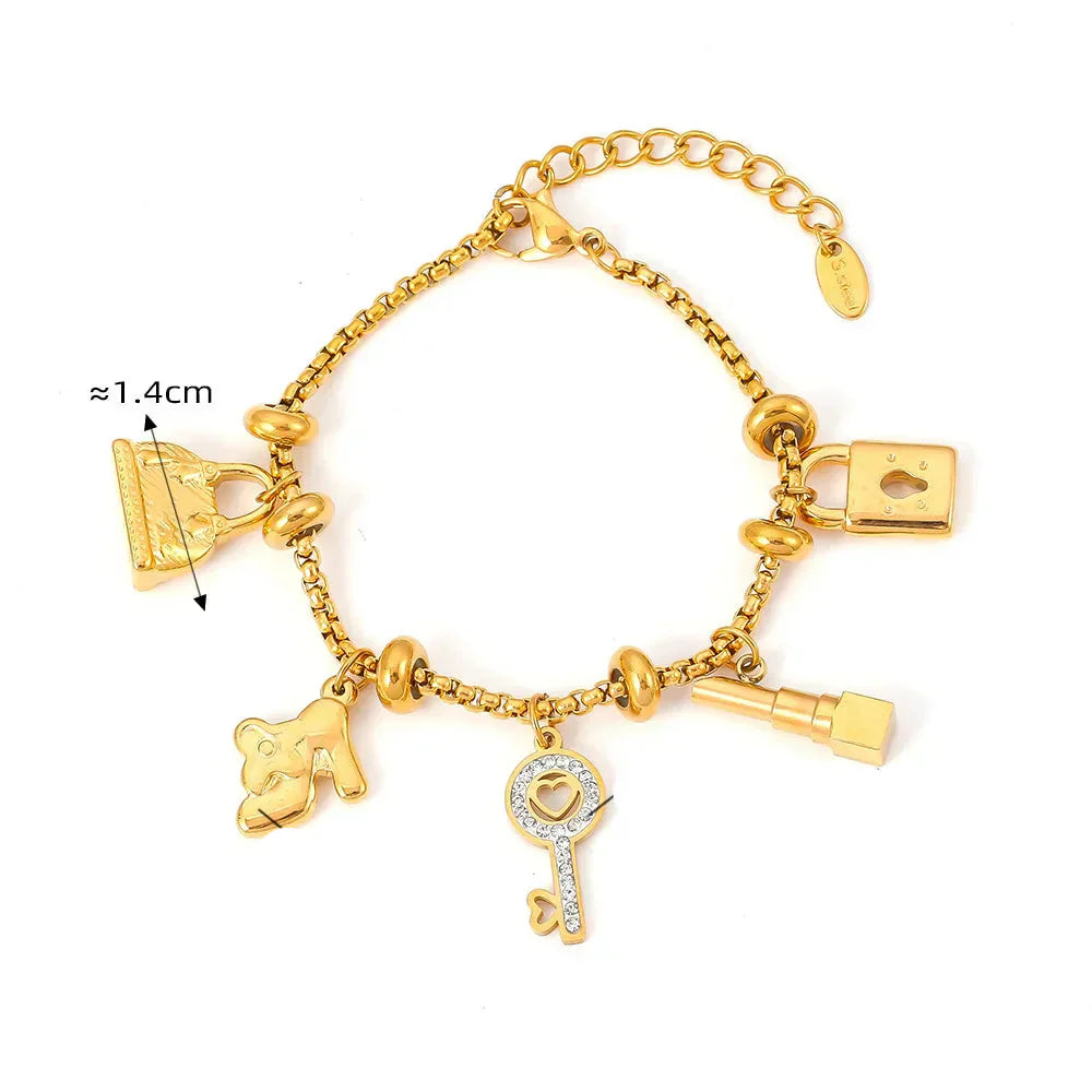 Wunderschönes Bettelarmband/Armkette, mit verschiedenen Charms