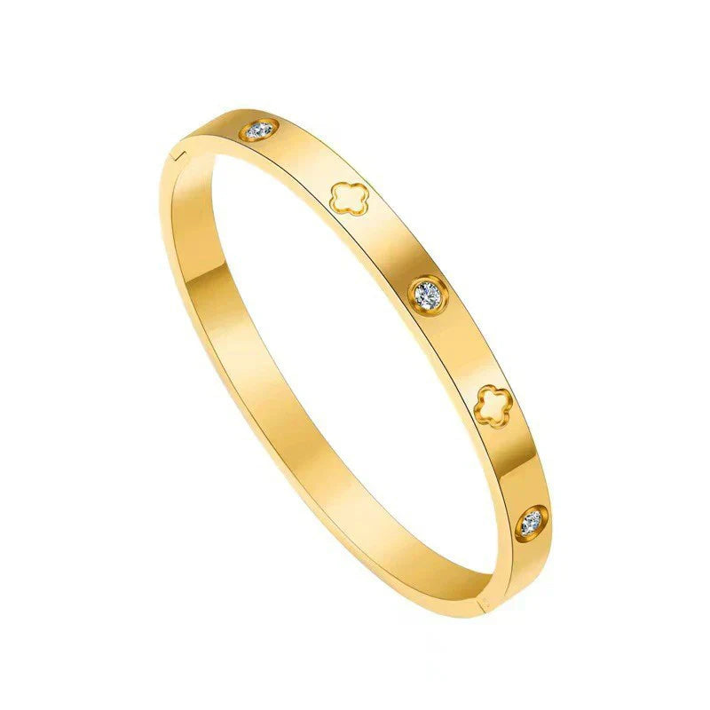 Elegante Armreife, 3er - Set, verschiedenen Designs