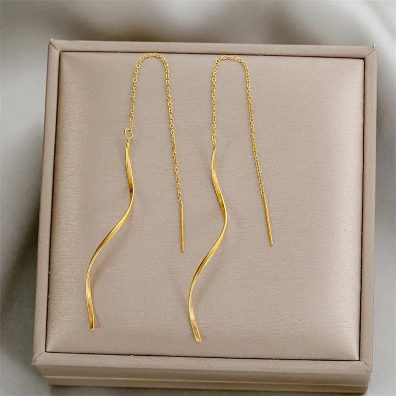 Elegante Ohrringe, verschiedene Designs