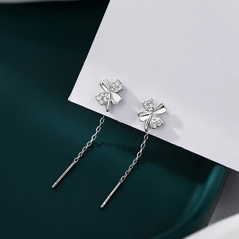 Elegante Ohrringe, verschiedene Designs