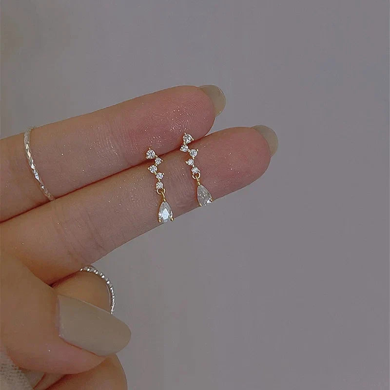 Zierliche, elegante Ohrringe - verschiedene Designs