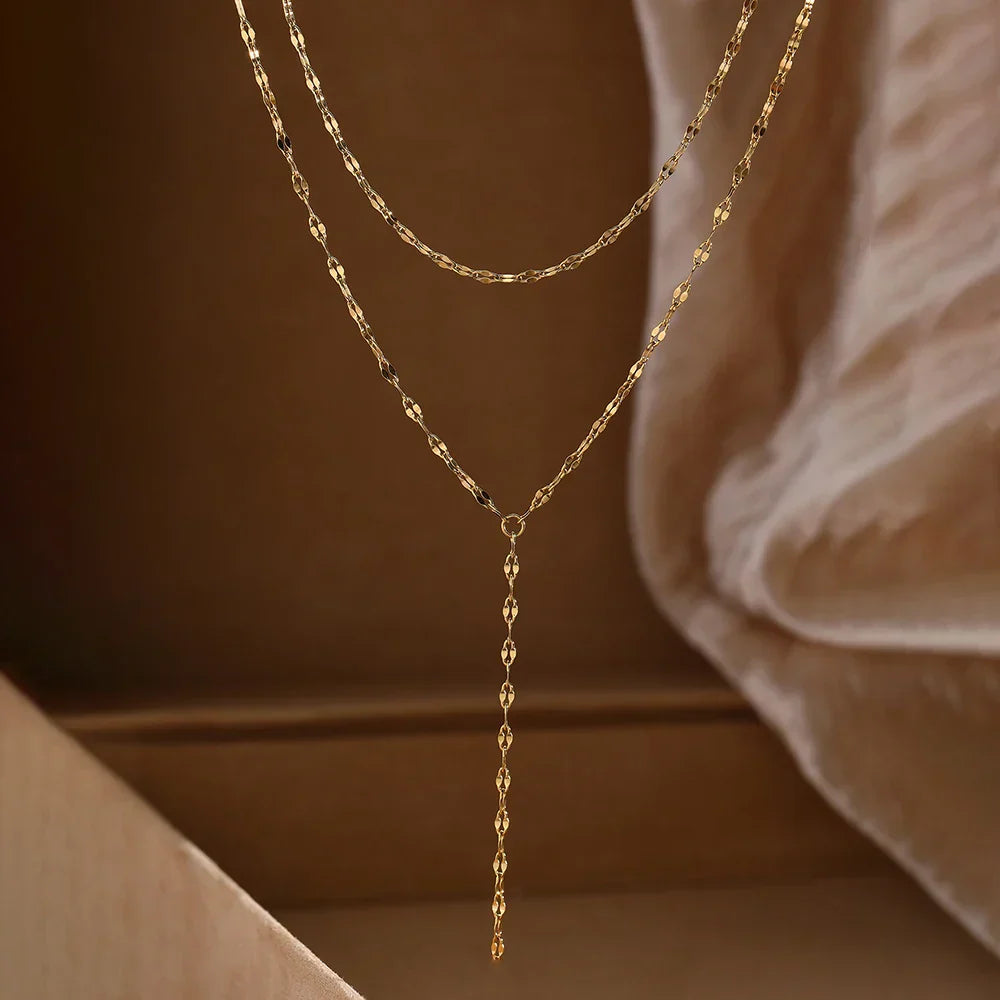 Elegante, doppelreihige Halskette in Gold, Silber