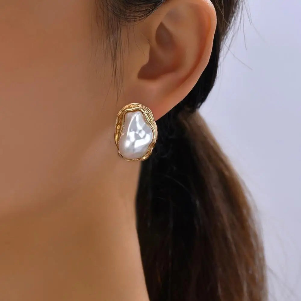 Elegante Perlenohrringe
