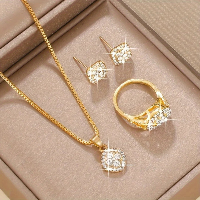 Set mit Halskette, Ring und passenden Ohrringe, mit funkelnden Steinen