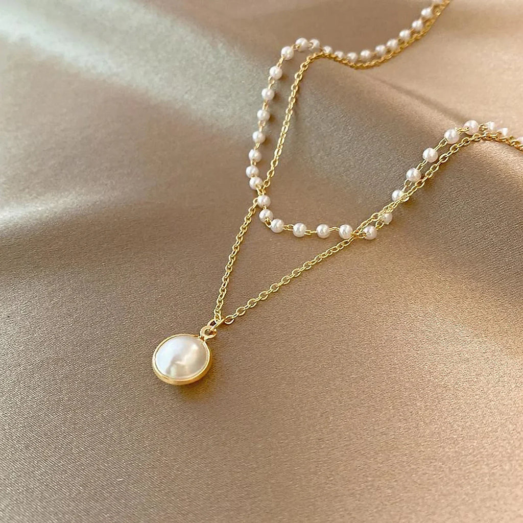 Elegante doppelreihige Perlenkette, zeitlos und elegant