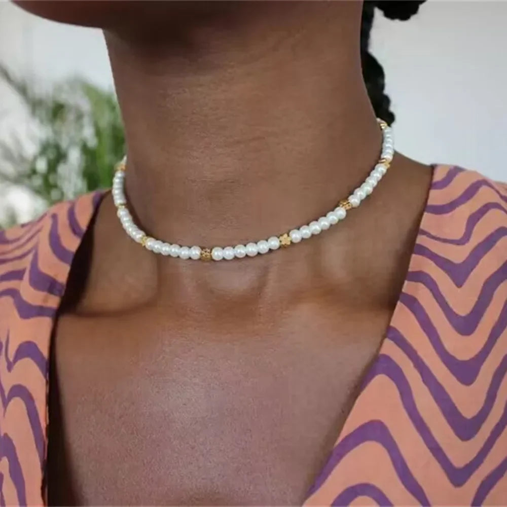 Boho Halsketten mit verschiedenen Anhängern in Gold