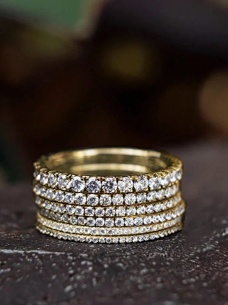 Eleganter, schmaler Ring, verschiedene Designs