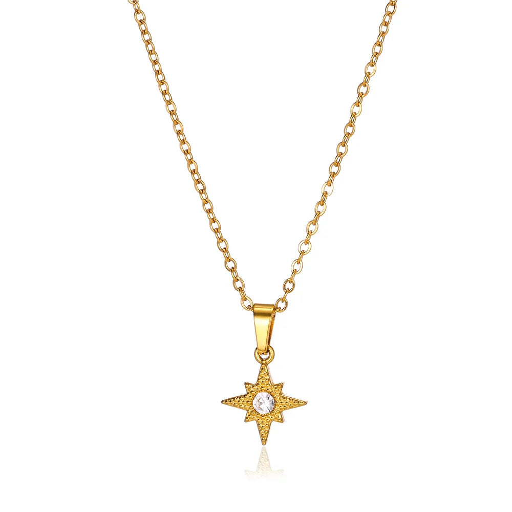 Elegante Halskette in Gold, mit verschiedenen Anhängern