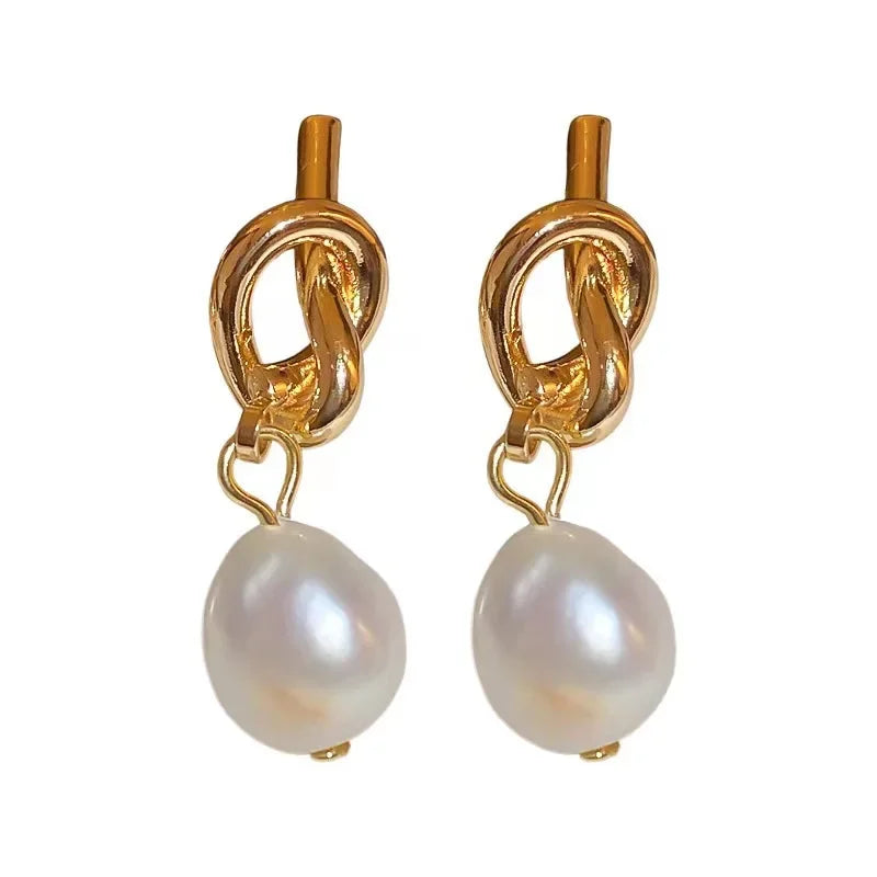 Elegante Perlenohrringe