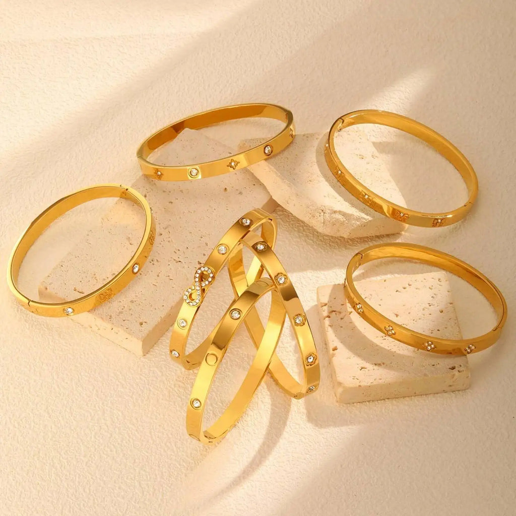 Eleganter Armreif in verschiedenen Designs