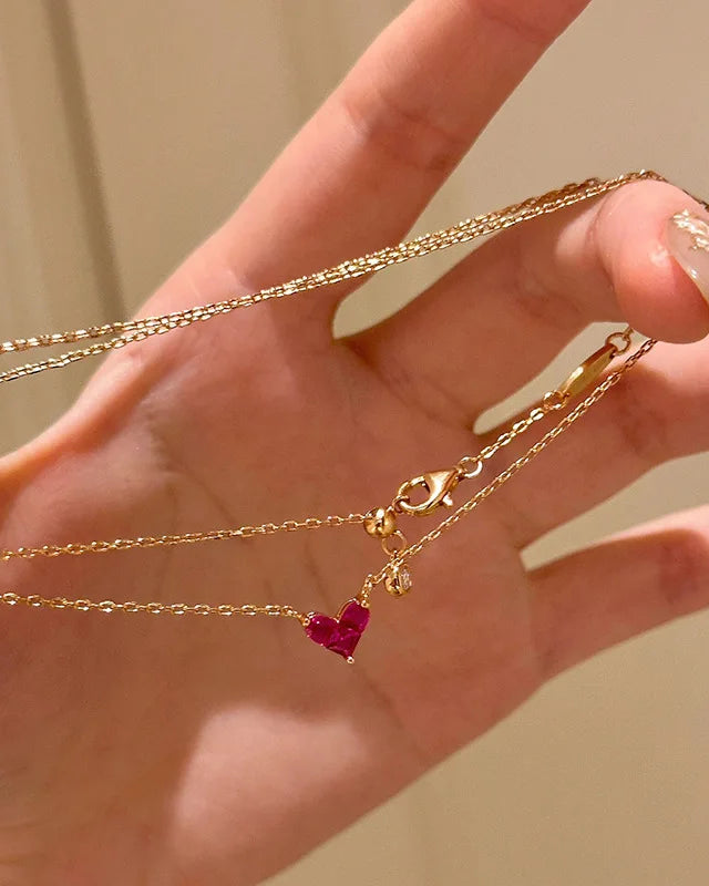Love Halskette, mit kleinem Herz-Motiv