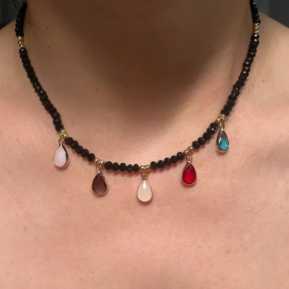 Boho Halsketten mit verschiedenen Anhängern in Gold