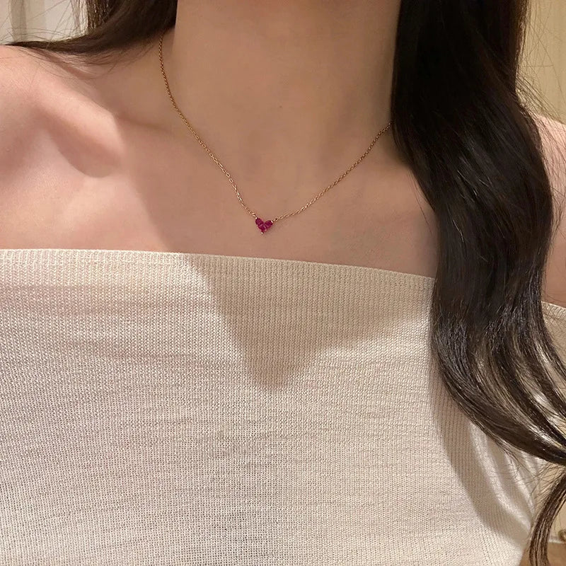 Love Halskette, mit kleinem Herz-Motiv