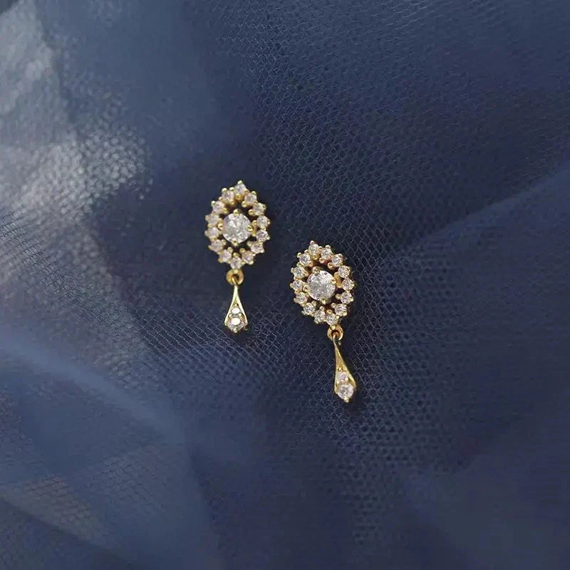 Zierliche, elegante Ohrringe - verschiedene Designs